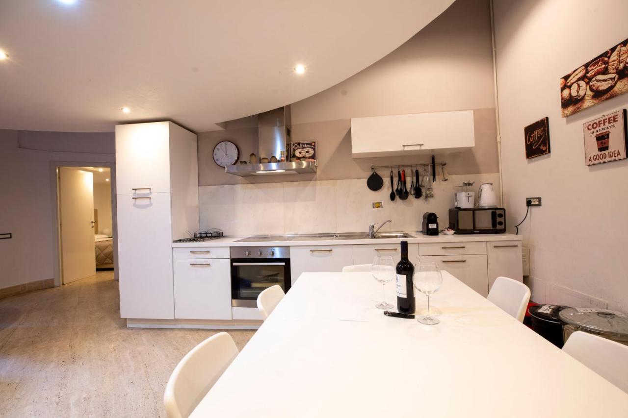 Restart Accommodations Borghese Rom Exteriör bild
