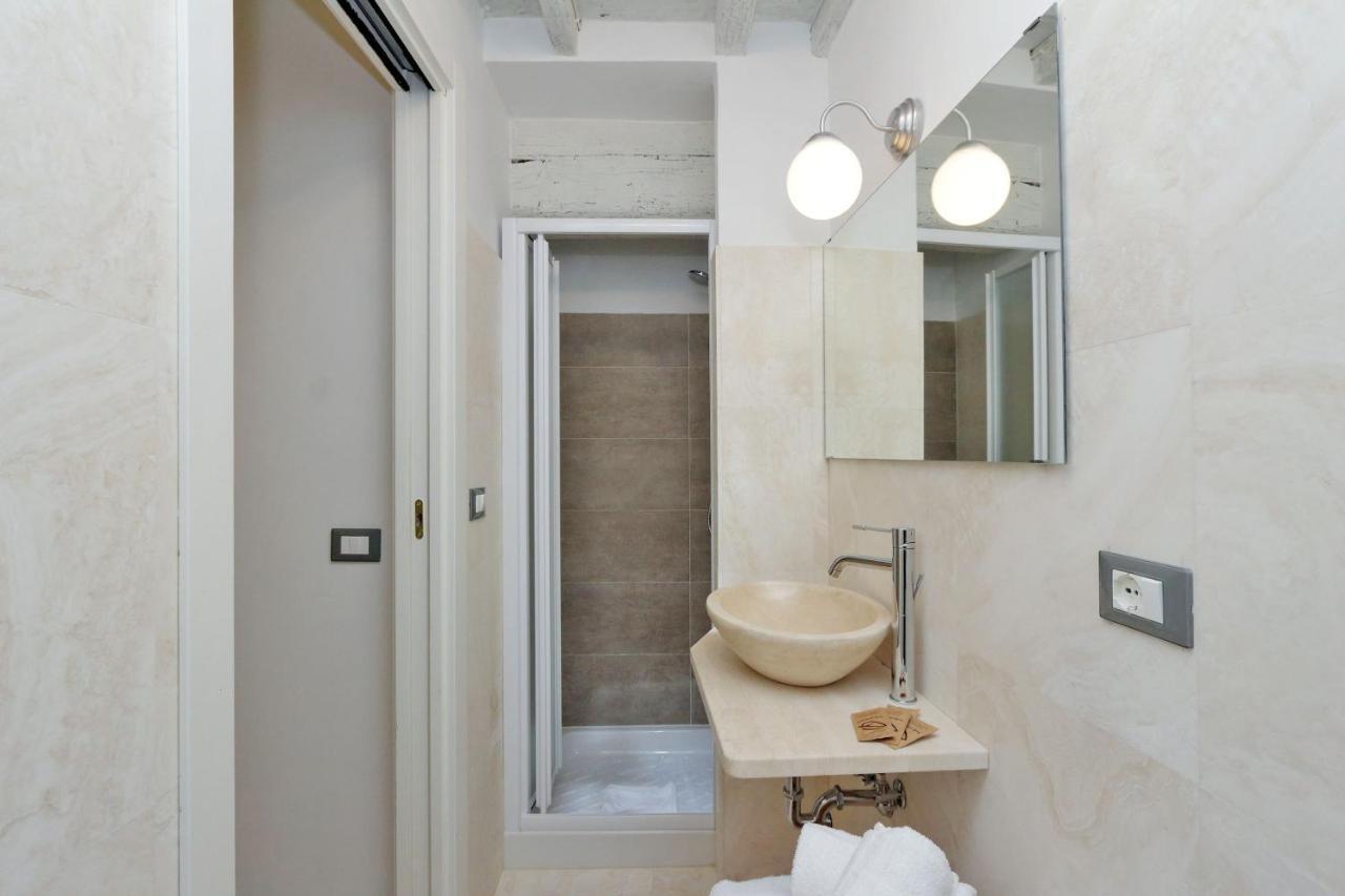Restart Accommodations Borghese Rom Exteriör bild